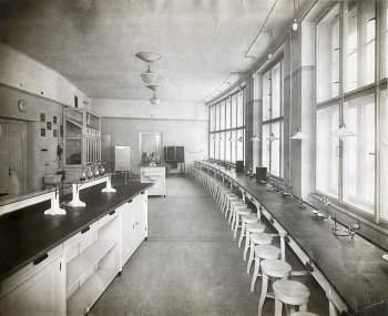 laboratoř 234004